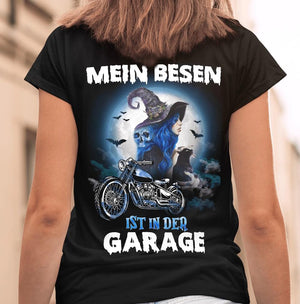 Mein Besen ist in der Garage, Halloween T-Shirt für Motorradliebhaber