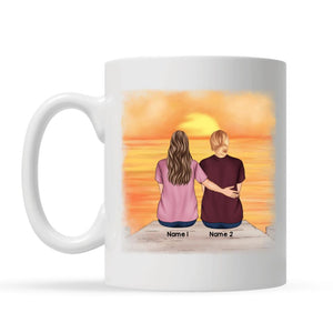 Personalisierte Tasse für Oma | personalisierte Geschenke für Oma | Aber für unsere Familie bist du die Welt